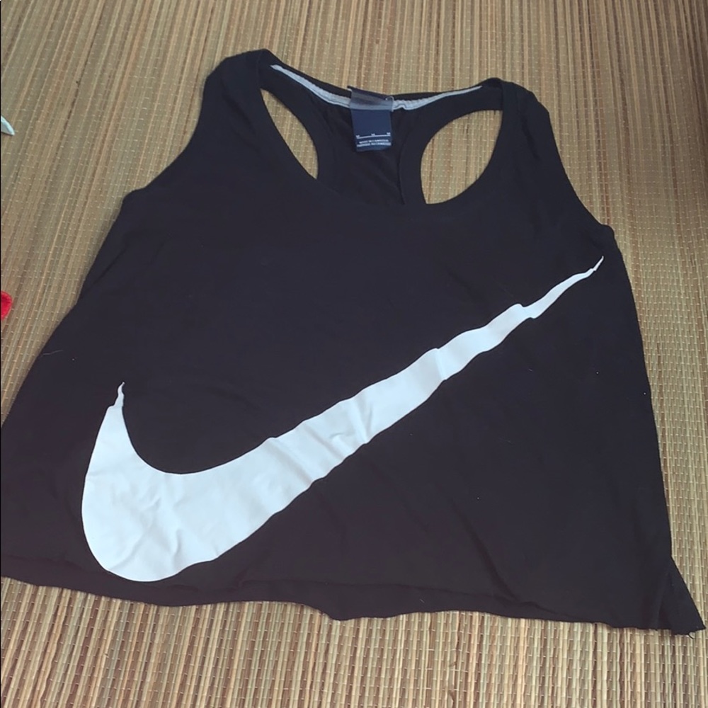 Nike cropped tank top